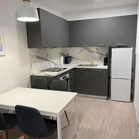 Make Yourself At Apartament