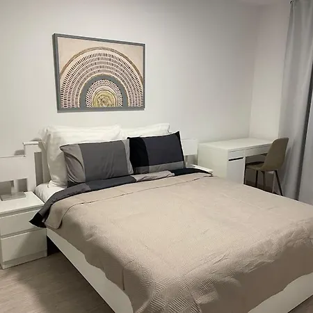 Make Yourself At Appartement *